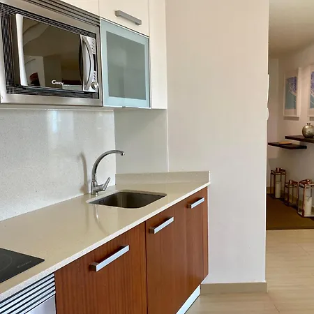 Roja Apartment *